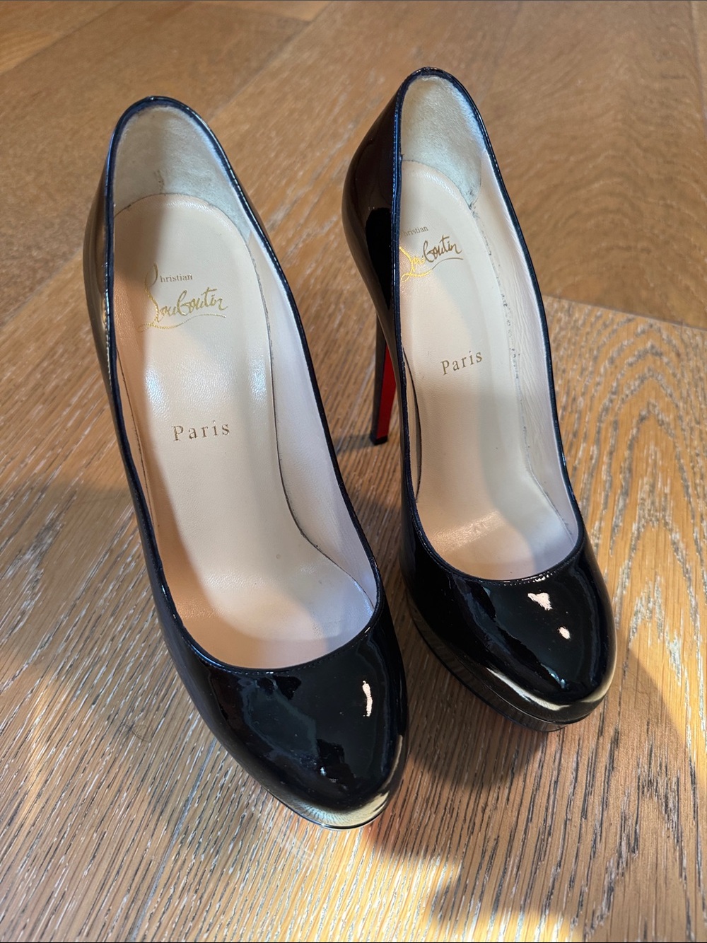 Christian Louboutin Black Patent Leather Pointed Stiletto Pumps with Red Soles - Picture 2 of 3
